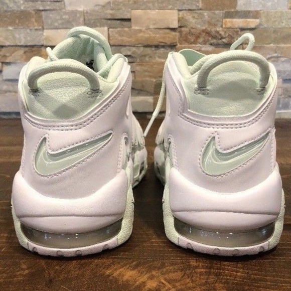 Nike Women Air More Uptempo - Picture 4 of 7